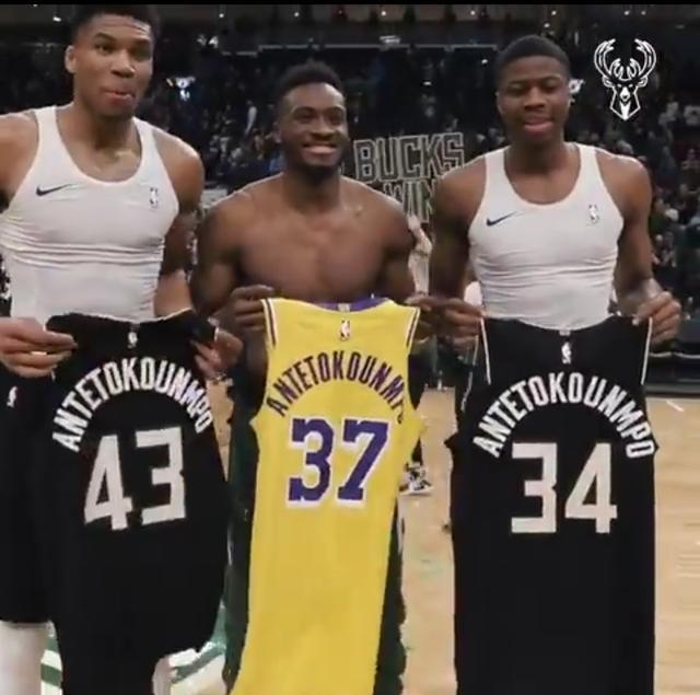 打穿二游内 打穿二游内